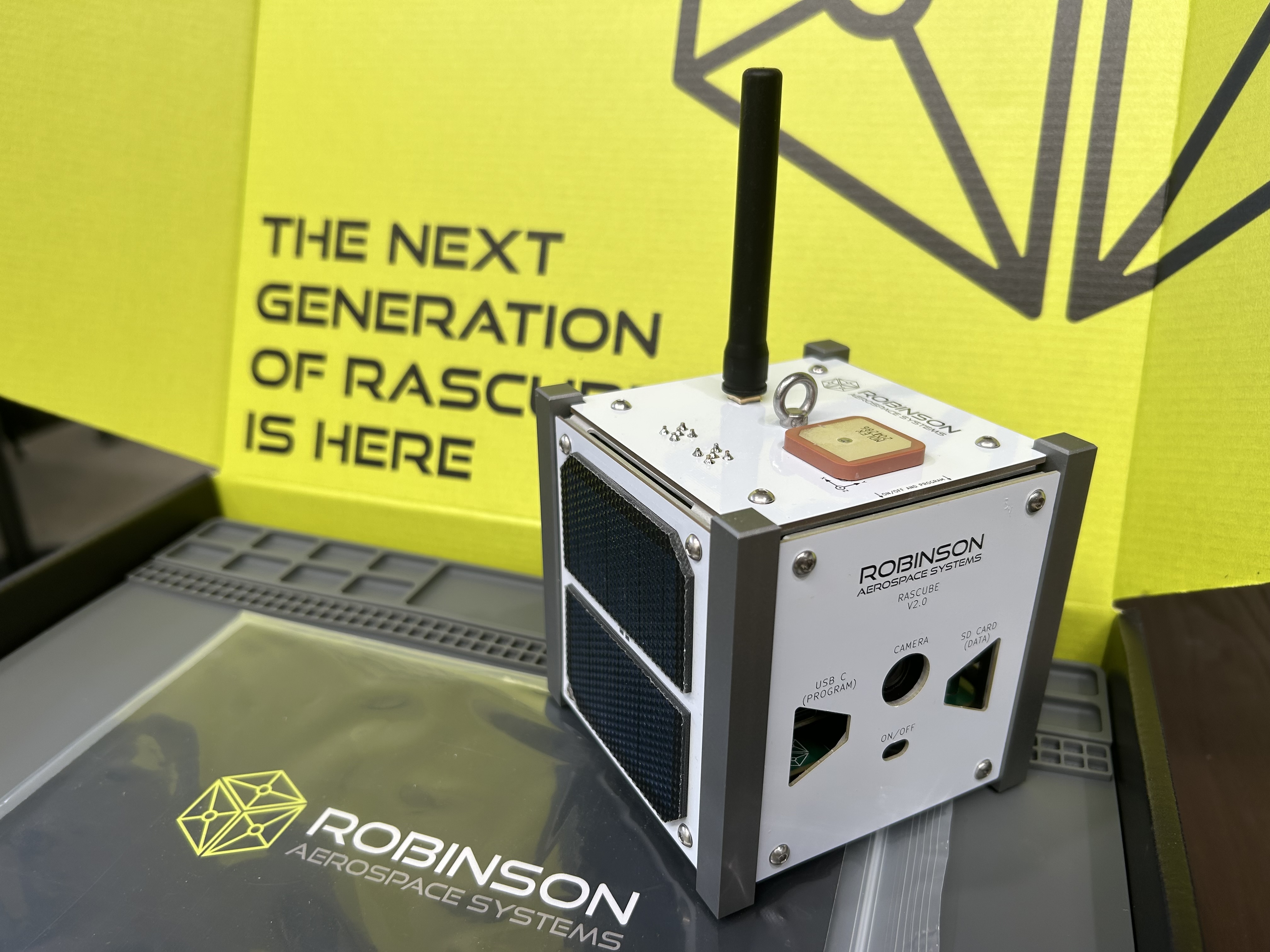 New RASCube V2 kits released, improving RASCube after collecting student and teacher feedback.