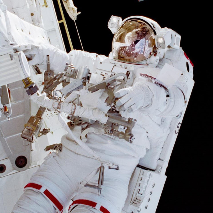 Astronaut Andy Thomas