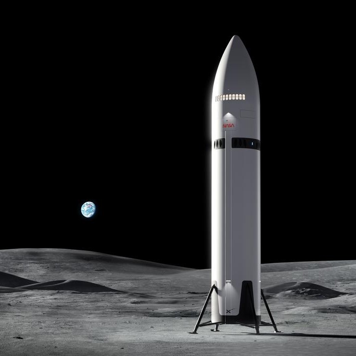 An artist’s impression of a SpaceX Starship vehicle on the Moon as the lander for future Artemis missions. Credit: NASA