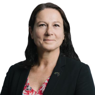Aude Vignelles headshot