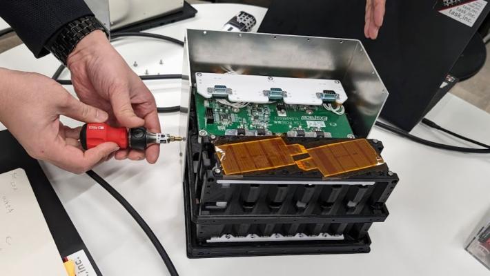 Adelaide University_Lunar Dielectric Analyzer_credit-University of Tokyo